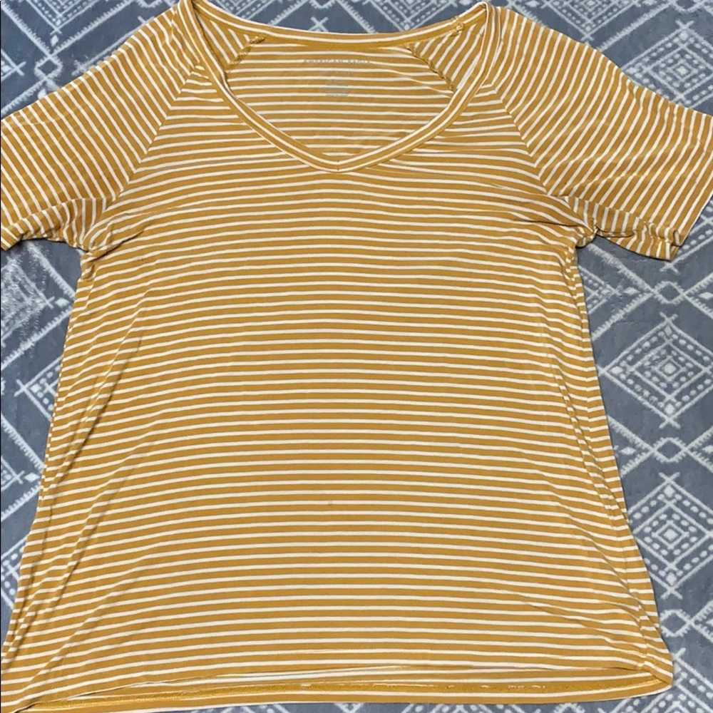 American eagle soft and sexy tee